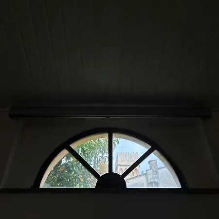 펜션 Di Campagna Con Piscina Privata 피스토이아