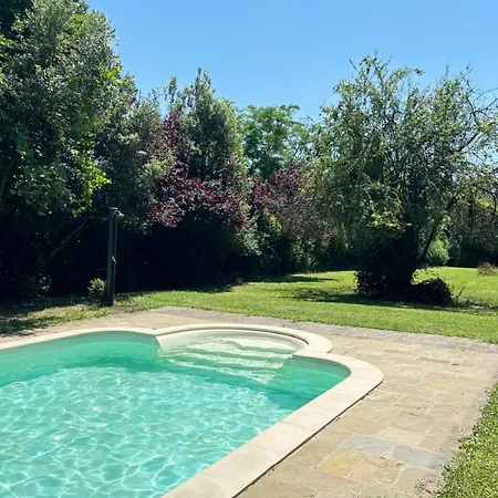 بيت للعطل Di Campagna Con Piscina Privata بستويا