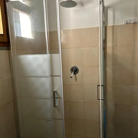 Di Campagna Con Piscina Privata بستويا